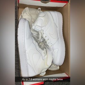 Nike kids, womans 7.5